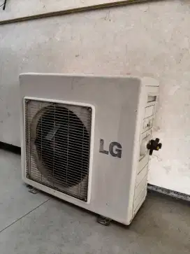 AC 1PK Merk LG Berfungsi NORMAL DINGIN Remote Original bawaan dr baru