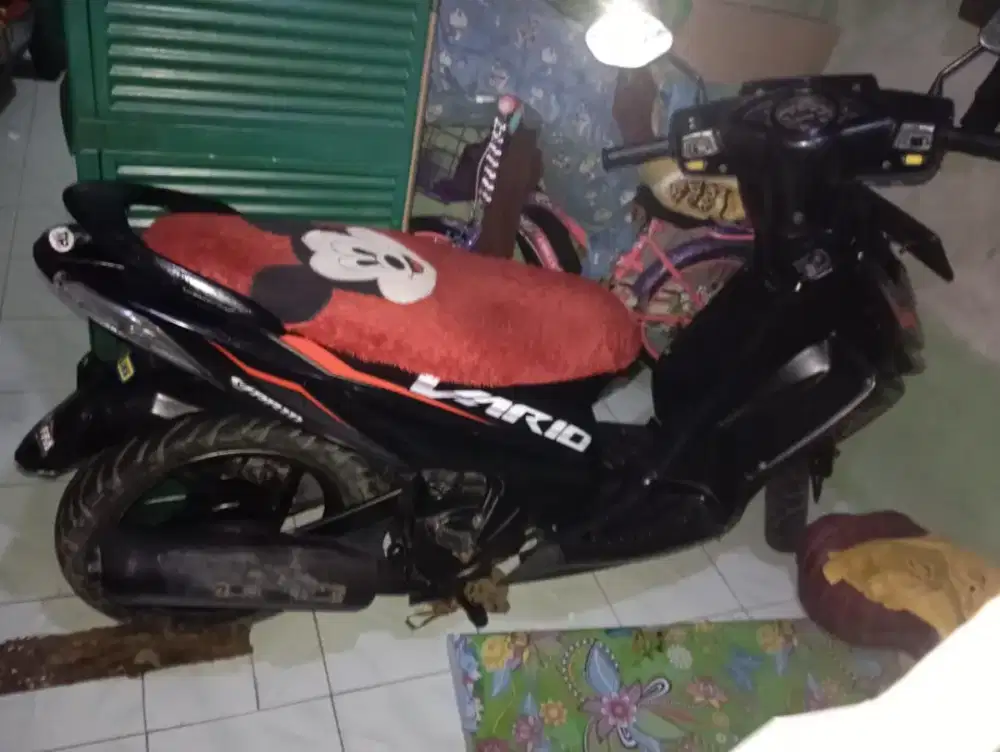 Jual Santy Vario 110 old
