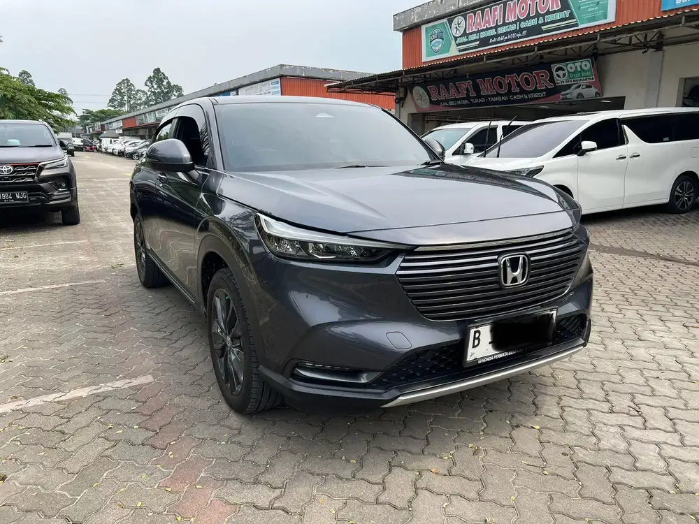 Honda HRV SE 2024 Abu Km 14rb Seperti baru