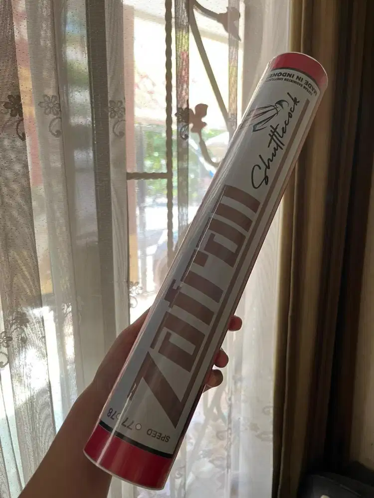 JUAL SUTTLECOCKS / KOK BADMINTON MERK ZAFRAN ISI 12