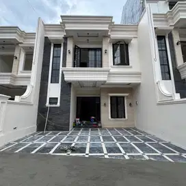 DI JUAL RUMAH 2 LANTAI PERUMAHAN TAMAN ANYELIR 2 KALIMULYA DEPOK