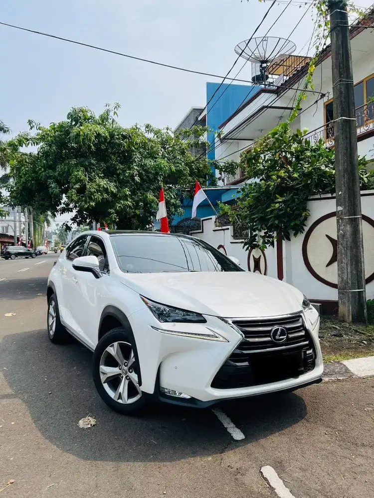 CASH LEXUS NX300H HYBRID PANORAMIC RARE CBU JAPAN HANYA 5 Di INDO RARE