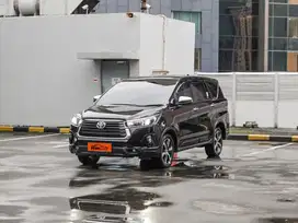 INNOVA VENTURER 2.4 AT ( SOLAR ) TAHUN 2022