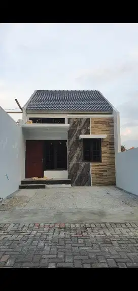 Rumah Siap Huni T.59/90 m2 Belakang Hotel Horison Majapahit