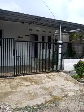 Jual murah rumah baru di Bojjong Gede.