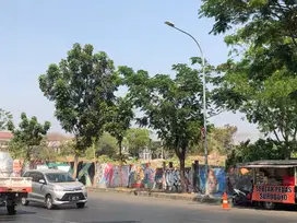 Dijual Raya Yono Koeswoyo, Surabaya Barat ( Depan Unesa )
