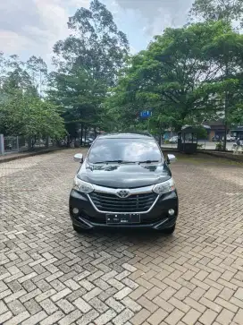 TOYOTA AVANZA G AT 2017 HITAM