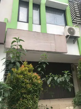 DISEWA RUKO 2 LANTAI RENOV DI LIPPO CIKARANG