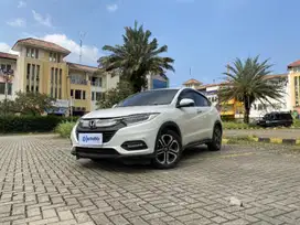 TDP 14JT Honda HR-V 1.5 SE Bensin-AT Putih 2022