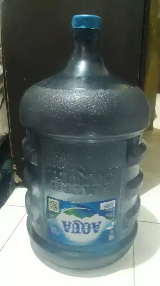 Galon kosong aqua no bocor no rembes