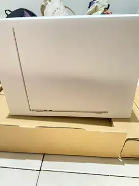New MACBOOK AIR 13 M2 8C GPU 16/256 GB ORI IBOX SEGEL GARANSI RESMI