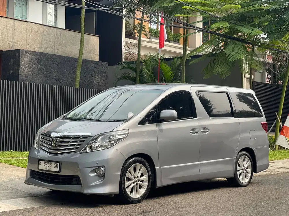 Terimurah Toyota Alphard 2010 Bensin