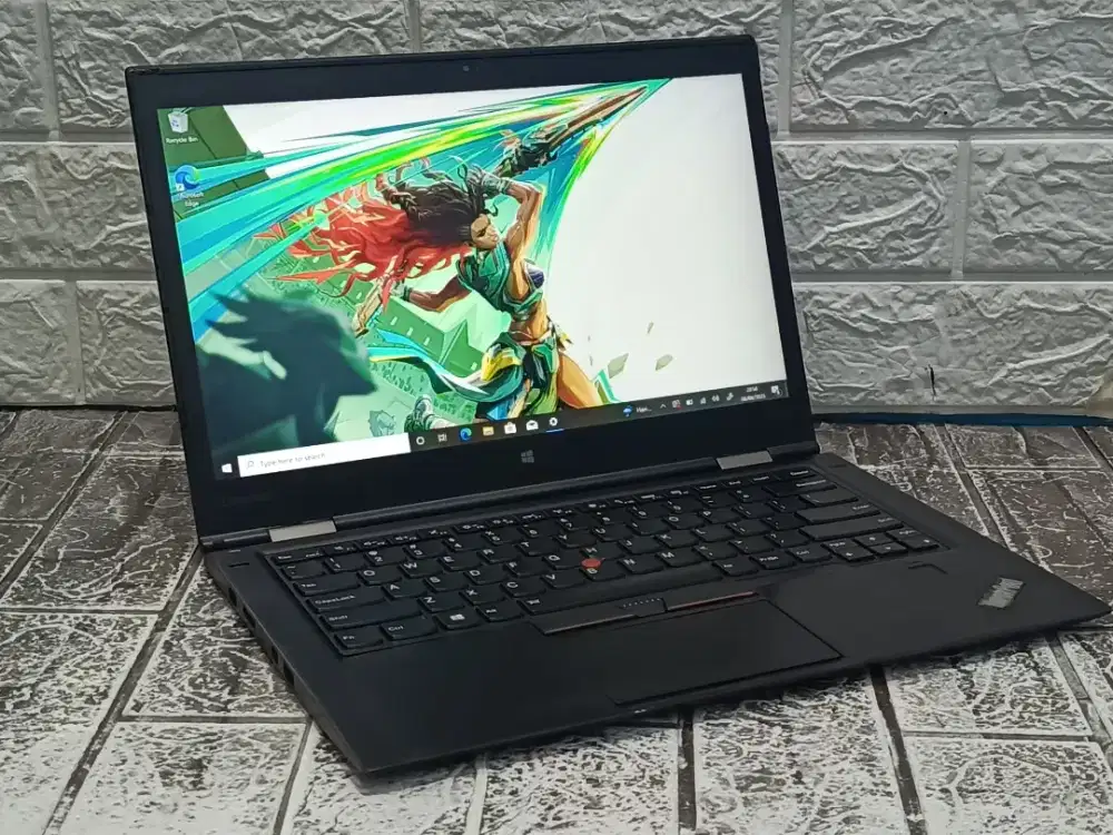 Lenovo ThinkPad X1 Yoga 360 Toucreun slim designt