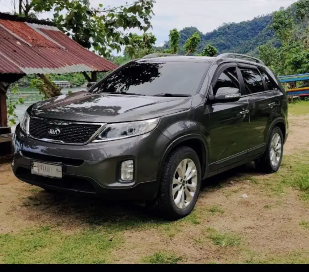 kia sorento diesel abu-abu