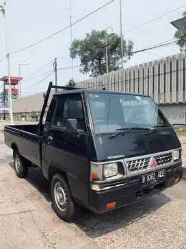 MITSUBISHI L300 PU 2011
