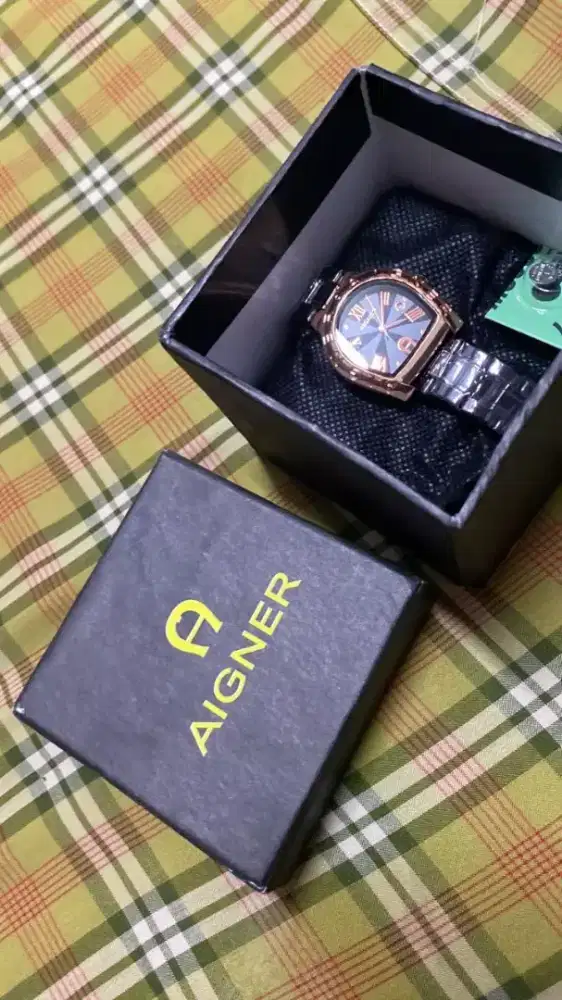 Jam tangan wanita bonia