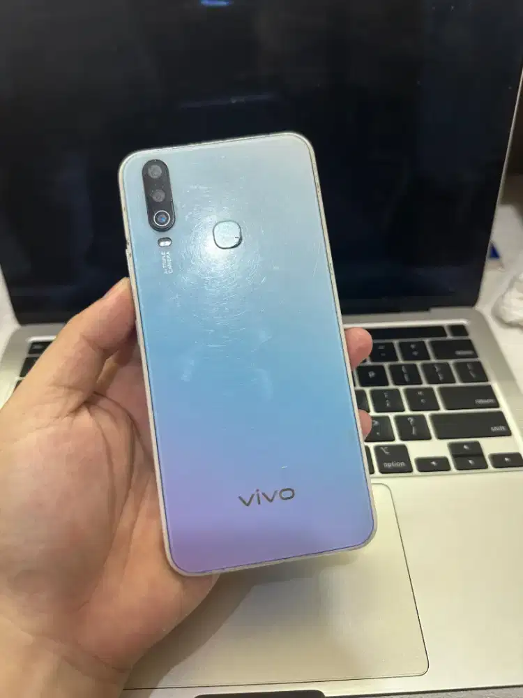 Vivo y17 ram 8/256