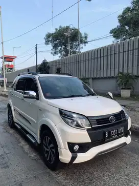 TOYOTA RUSH 1.5 S AT 2015