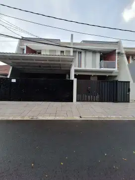 Dijual Rumah Baru Siap Huni di Cempaka Putih. Jakpus