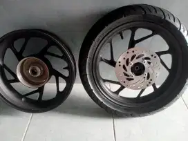 Veleg ORI bawaan Vario 160