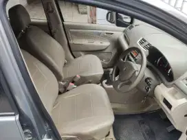 Jasa Antar Jemput Supir Pribadi + Mobil Ertiga 2016 (7 Seat)