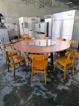 Meja makan lingkaran bahan hpl kaki besi set 10 kursi