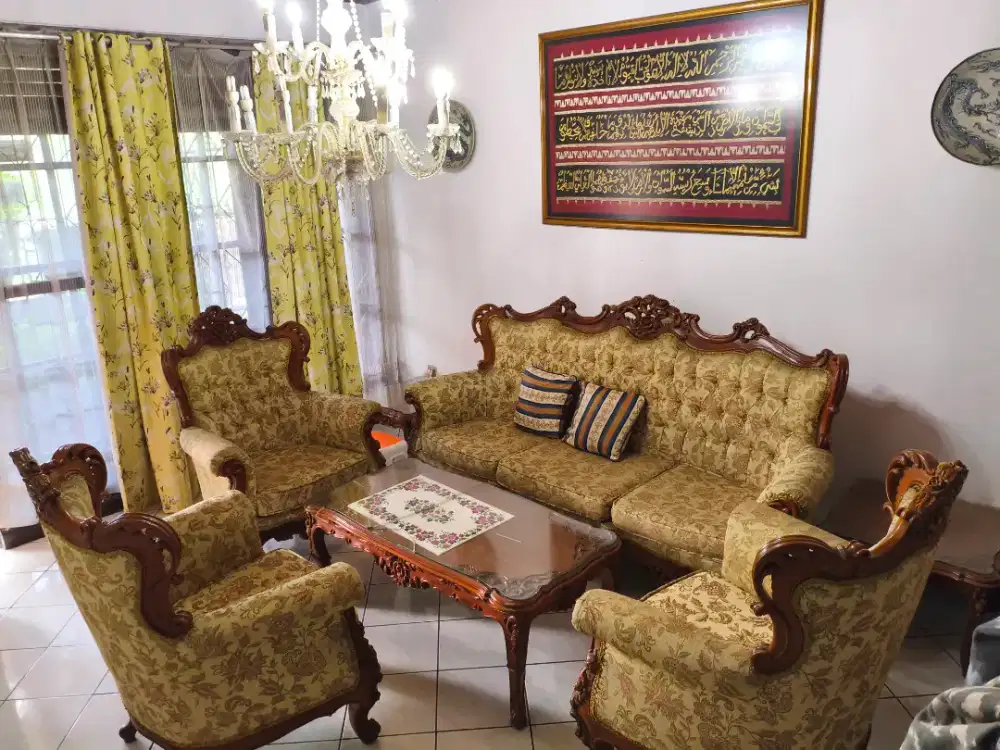 Sofa Ukiran Jati Asli