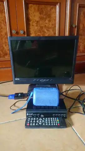 TV Monitor benq 15inc