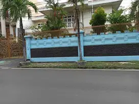 DIJUAL RUMAH HOOK BOULEVARD!