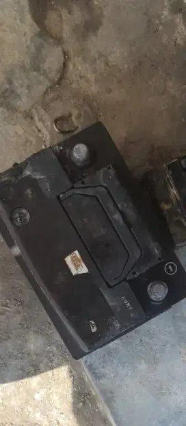 AKI_ACCU BEKAS/SEKEN,BARU, JUAL DAN BELI ADA TOKO NYA
