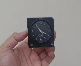 Jam dashboard Defender PUMA land rover