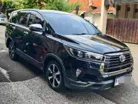 Innova venturer 2.4 diesel at 2021