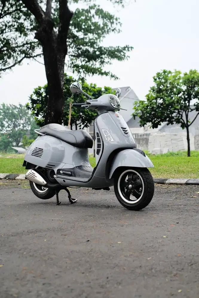 PIAGGIO VESPA GTS 150 3vie 2014 MURAH BANGET