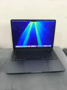 MacBook Air M2 8/256GB