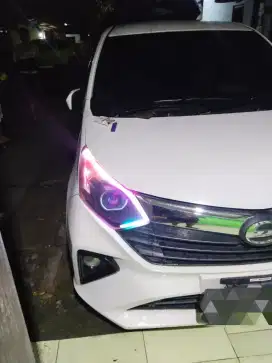 Audio mobil + lampu