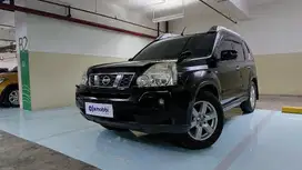TDP 6,JT Nissan X-Trail 2.5 XT Bensin-AT Hitam 2012