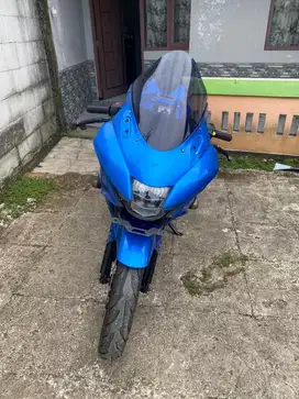 Dijual suzuki GSXR 150 Nego!