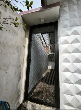 Rumah di tengah Kota Bogor - semi furnished