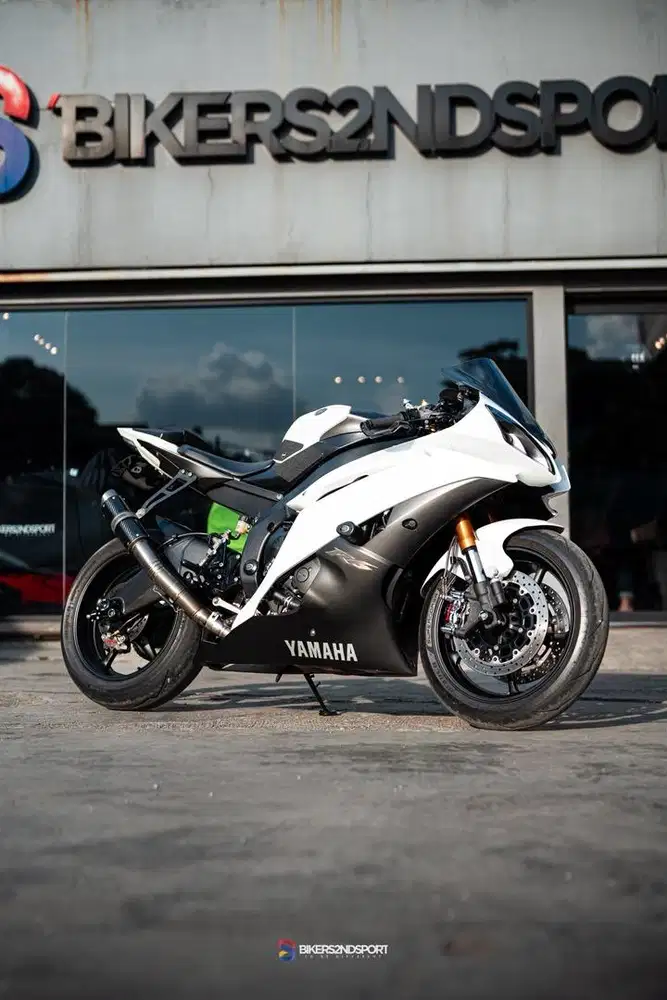 YAMAHA R6 LOW ODO zx z900