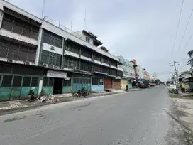 Ruko di Jalan Pukat 2 ( Dekat Mandala )