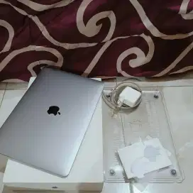 MACBOOK AIR M1 8/256 Fullset ex iBox