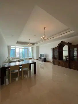 TERMURAH! Apartment Kempinski Furnish 225 m2 - Lantai Tinggi