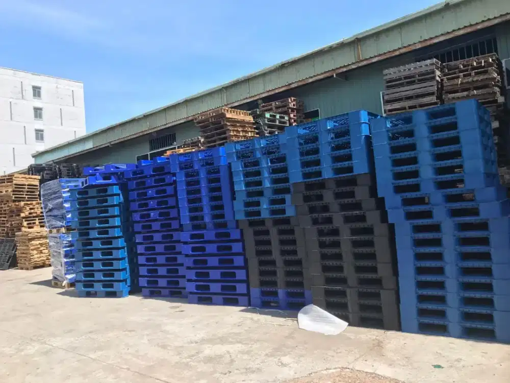 PALET PLASTIK BARU SECOND PALLET PLASTIK SOLUSI TEPAT