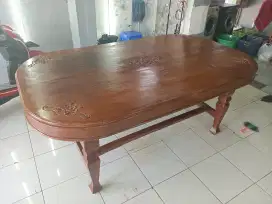 Meja Makan Jati