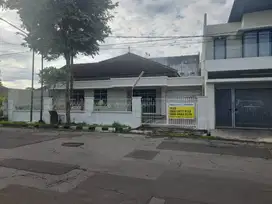 DISEWAKAN RUMAH DAERAH JEMBER KOTA