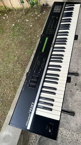 1989 Rhodes Model 760
