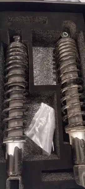 Shock breker xmax bekas