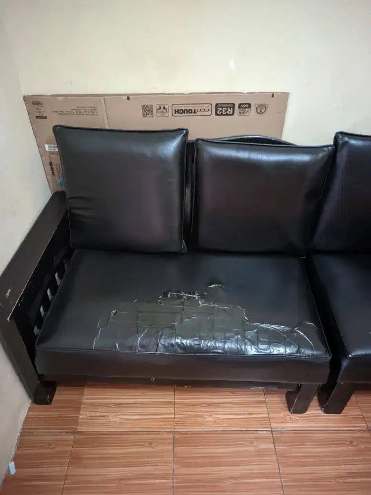 KURSI SOFA MURAH MERIAH