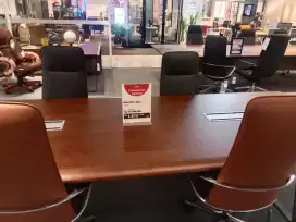 MEETING TABLE
Mugen