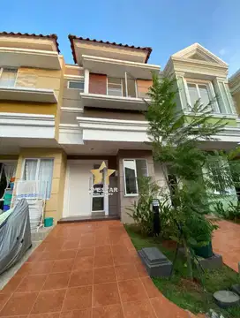 Disewakan Rumah Cluster Amarillo Gading Serpong